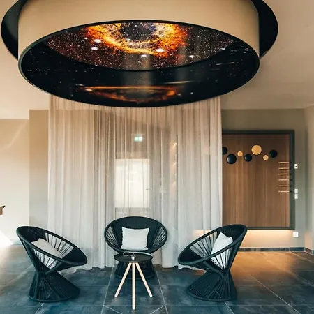 ホテル Vilotel - & Restaurant 4*