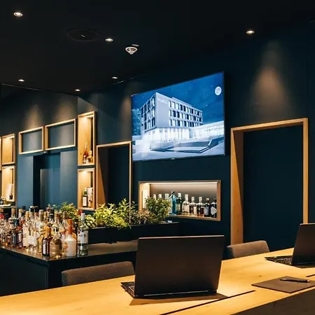 ホテル Vilotel - & Restaurant 4*